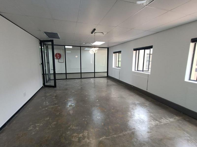 To Let Commercial Property for Rent in Strubensvallei Gauteng