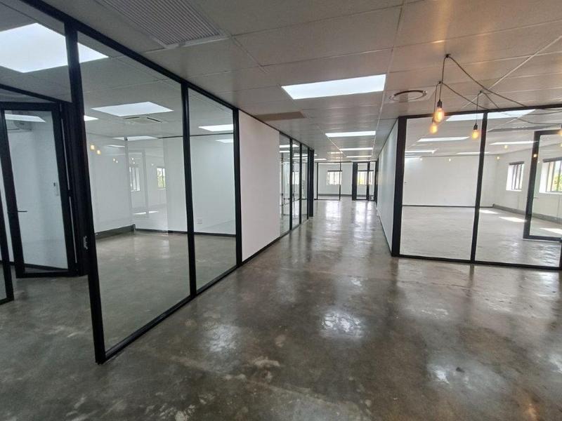 To Let Commercial Property for Rent in Strubensvallei Gauteng