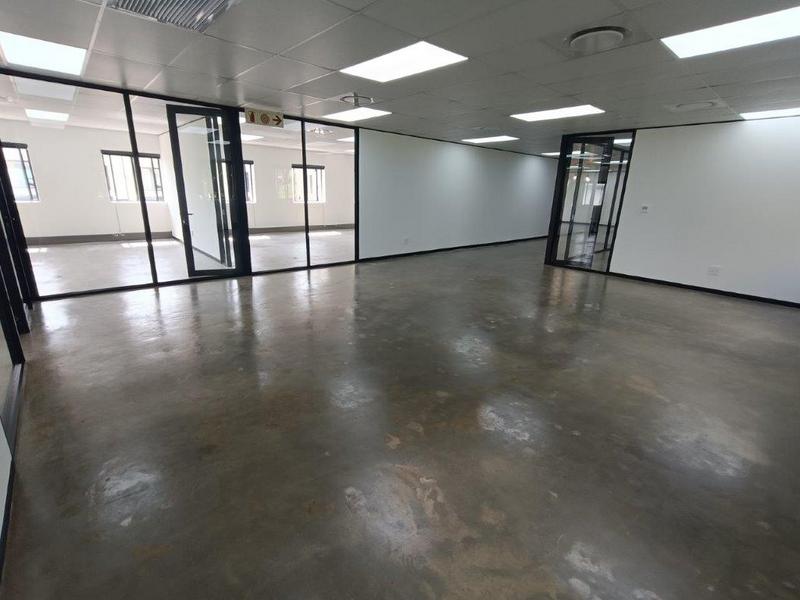 To Let Commercial Property for Rent in Strubensvallei Gauteng