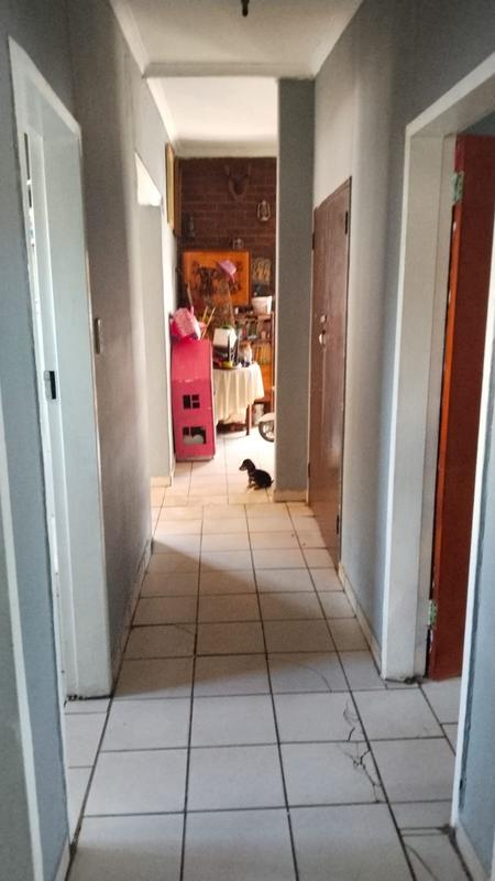 4 Bedroom Property for Sale in Danville Gauteng