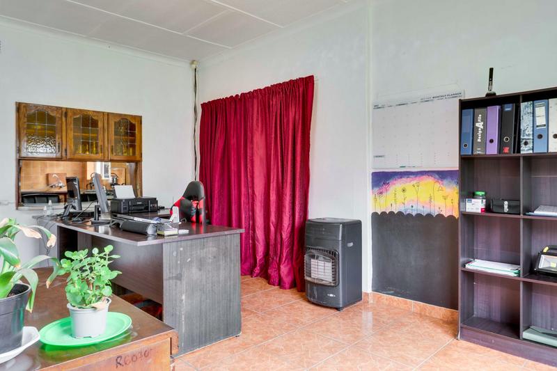 4 Bedroom Property for Sale in Witpoortjie Gauteng