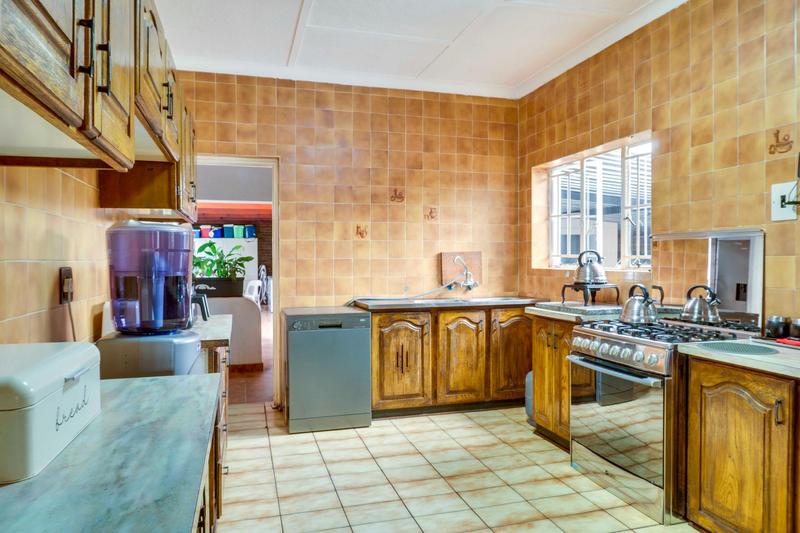 4 Bedroom Property for Sale in Witpoortjie Gauteng