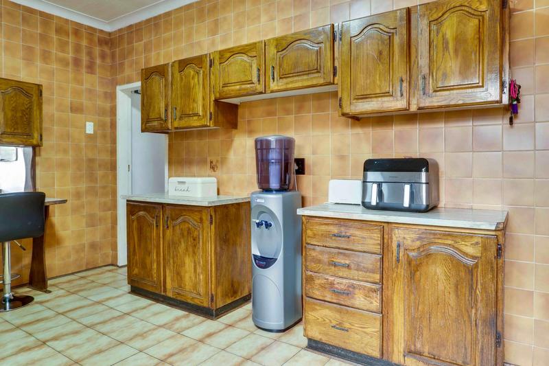 4 Bedroom Property for Sale in Witpoortjie Gauteng