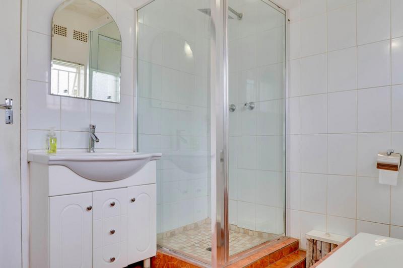 4 Bedroom Property for Sale in Witpoortjie Gauteng