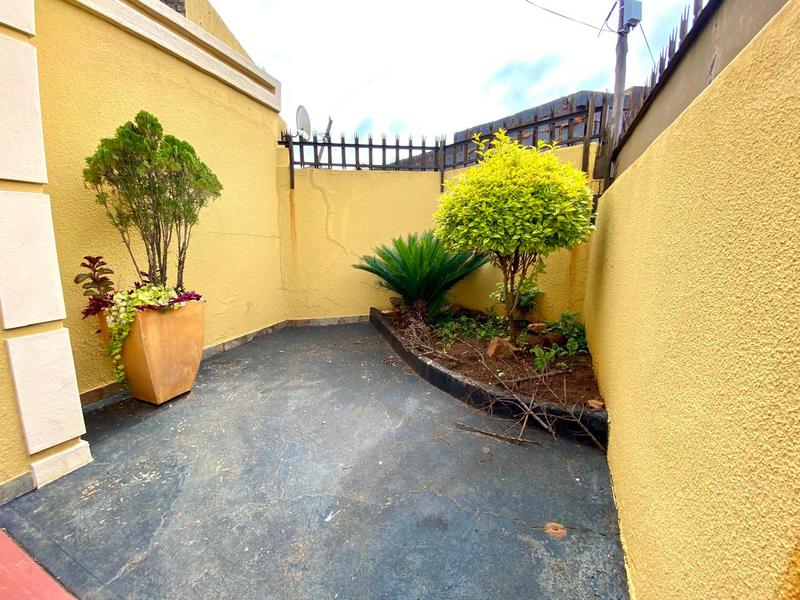 3 Bedroom Property for Sale in Zondi Gauteng
