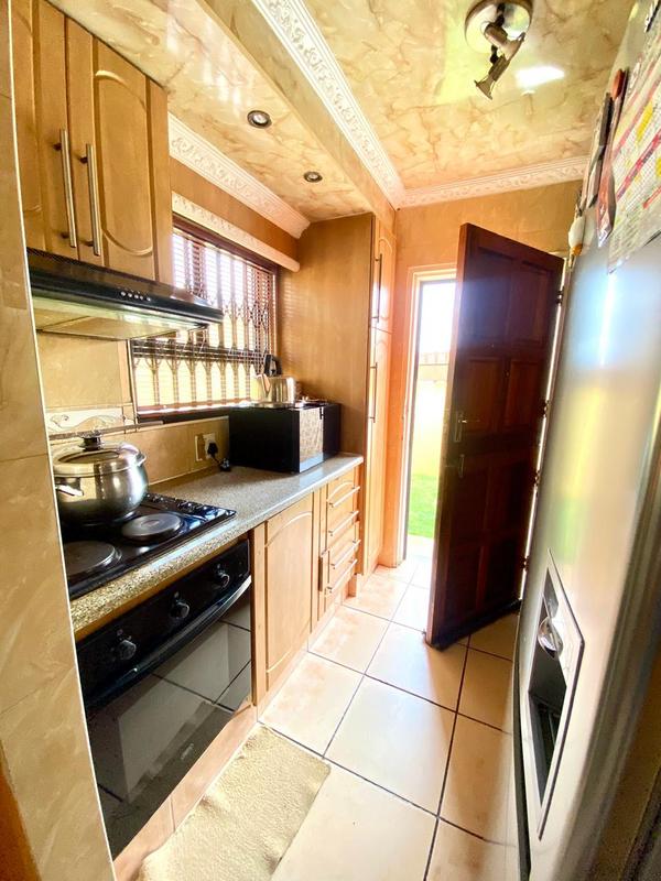 3 Bedroom Property for Sale in Zondi Gauteng