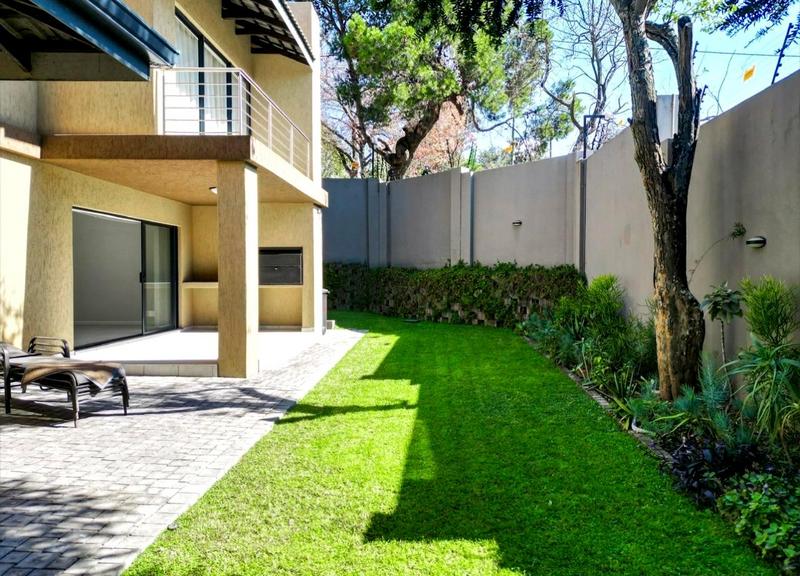4 Bedroom Property for Sale in Edenburg Gauteng