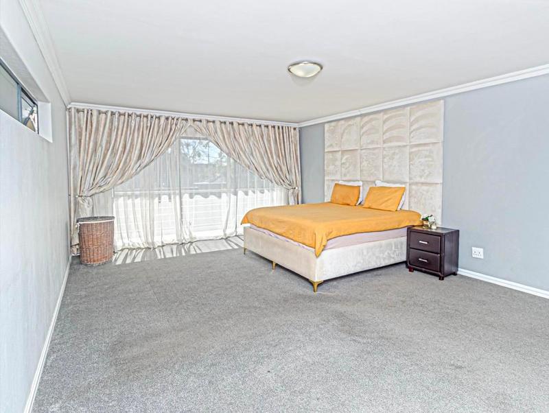 4 Bedroom Property for Sale in Edenburg Gauteng