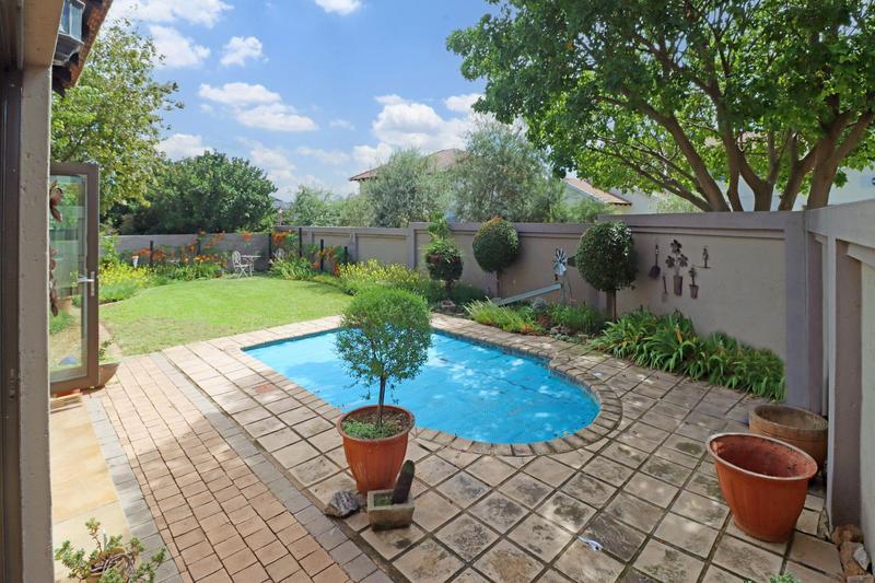 4 Bedroom Property for Sale in Amberfield Manor Gauteng