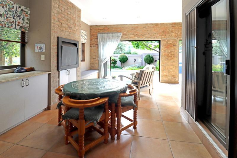4 Bedroom Property for Sale in Amberfield Manor Gauteng