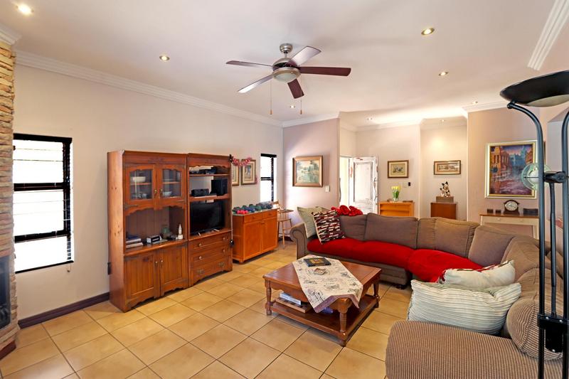 4 Bedroom Property for Sale in Amberfield Manor Gauteng