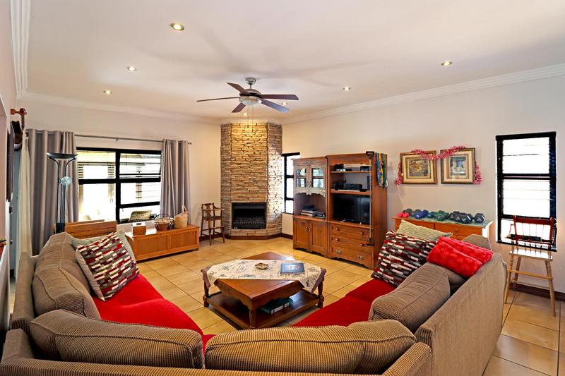 4 Bedroom Property for Sale in Amberfield Manor Gauteng
