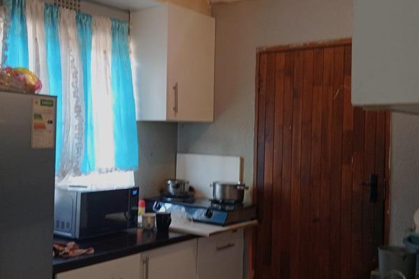 6 Bedroom Property for Sale in Leachville Ext 3 Gauteng