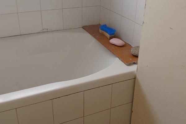 6 Bedroom Property for Sale in Leachville Ext 3 Gauteng