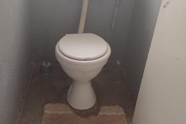 6 Bedroom Property for Sale in Leachville Ext 3 Gauteng
