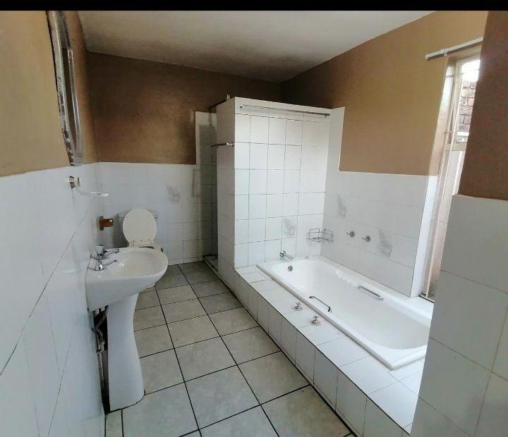 3 Bedroom Property for Sale in Minnebron Gauteng
