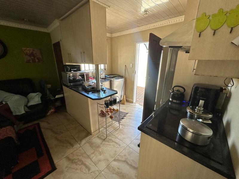 2 Bedroom Property for Sale in Buhle Park Gauteng