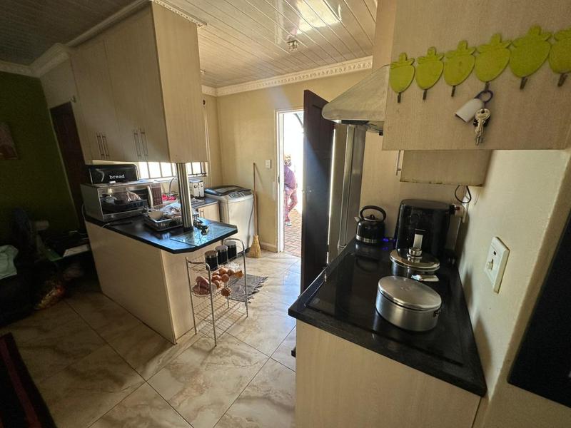 2 Bedroom Property for Sale in Buhle Park Gauteng