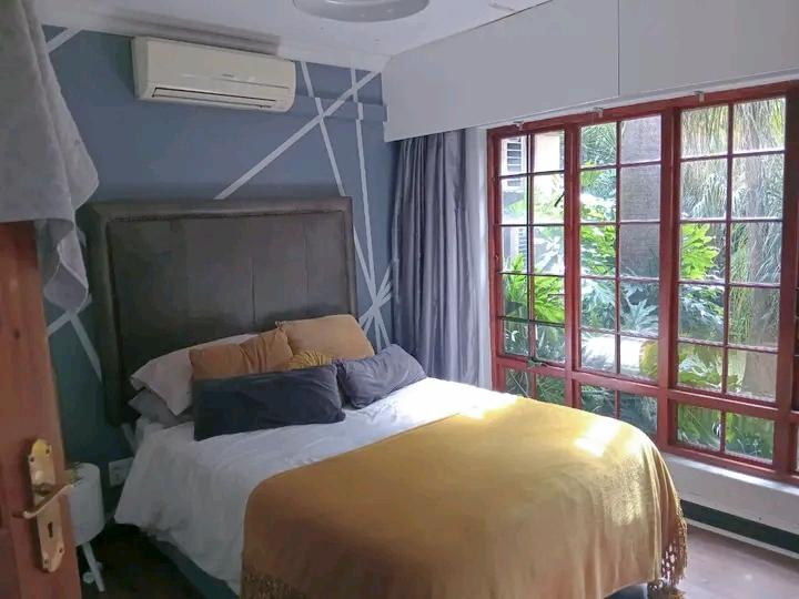 5 Bedroom Property for Sale in Geduld Gauteng