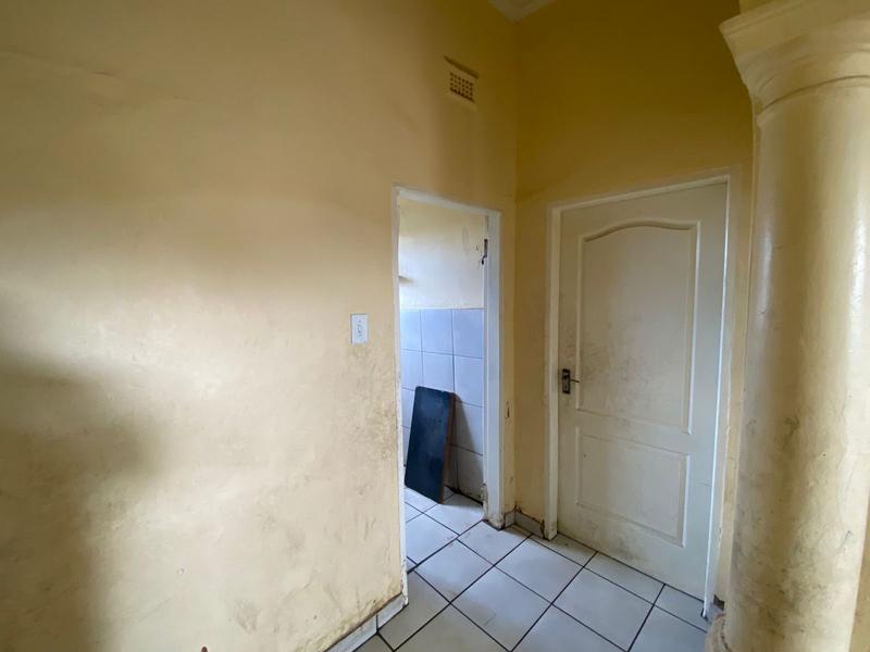 5 Bedroom Property for Sale in Springs Gauteng