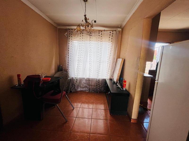 Commercial Property for Sale in Vosloorus Gauteng