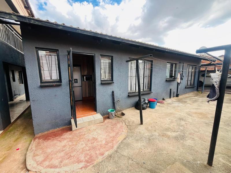 Commercial Property for Sale in Vosloorus Gauteng