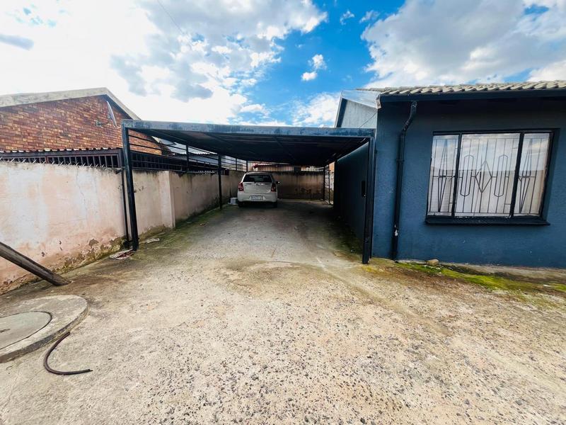Commercial Property for Sale in Vosloorus Gauteng