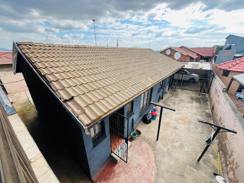 Commercial Property for Sale in Vosloorus Gauteng