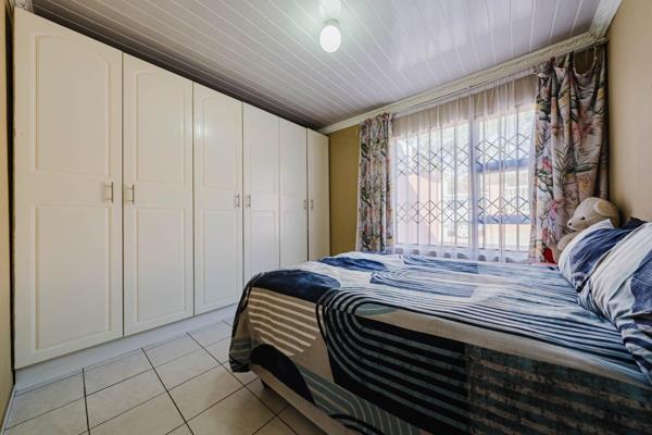 5 Bedroom Property for Sale in Ormonde Gauteng