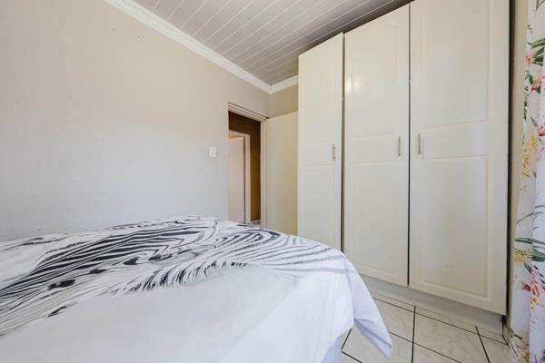 5 Bedroom Property for Sale in Ormonde Gauteng