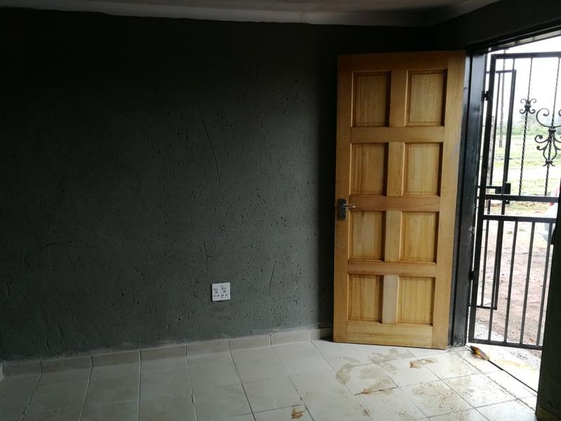5 Bedroom Property for Sale in Orange Farm Gauteng