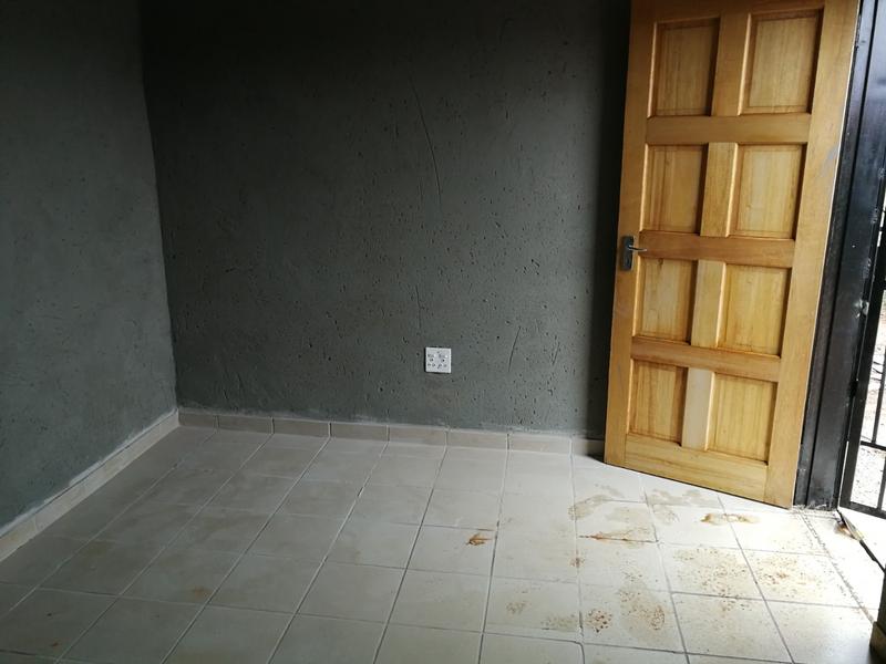 5 Bedroom Property for Sale in Orange Farm Gauteng