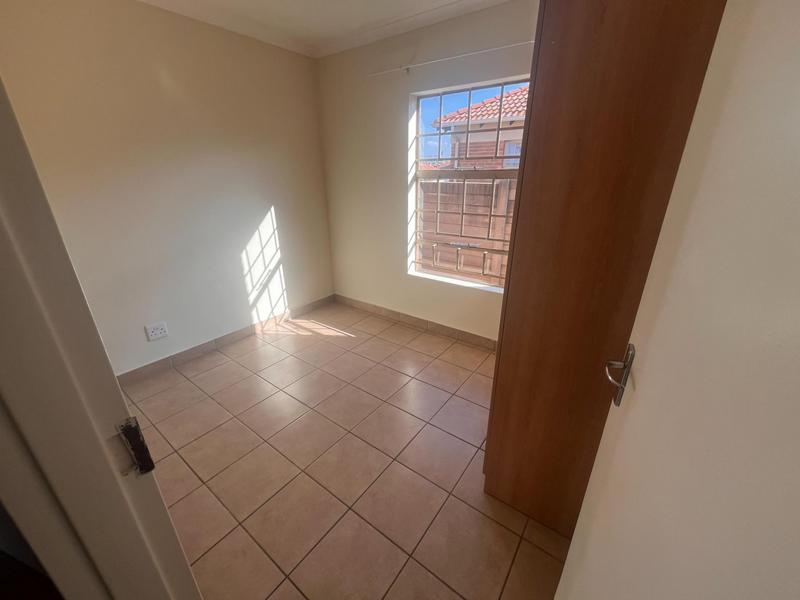 3 Bedroom Property for Sale in Thatch Hill Estate Gauteng