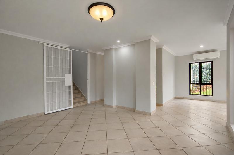To Let 4 Bedroom Property for Rent in Waterkloof Ridge Gauteng