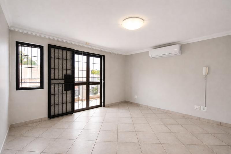 To Let 4 Bedroom Property for Rent in Waterkloof Ridge Gauteng