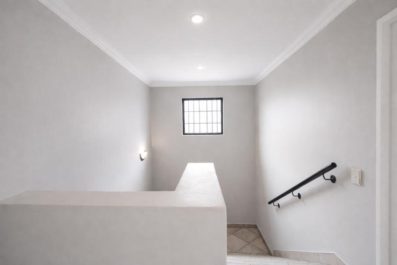 To Let 4 Bedroom Property for Rent in Waterkloof Ridge Gauteng