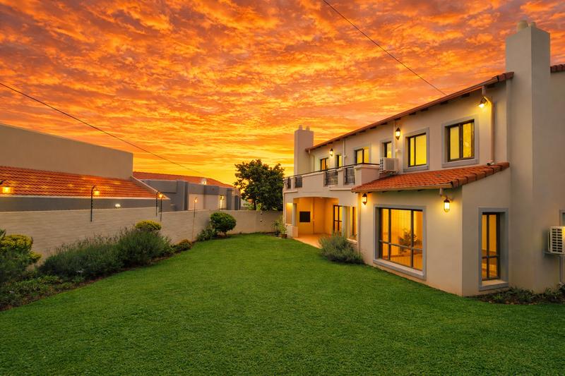 To Let 4 Bedroom Property for Rent in Waterkloof Ridge Gauteng