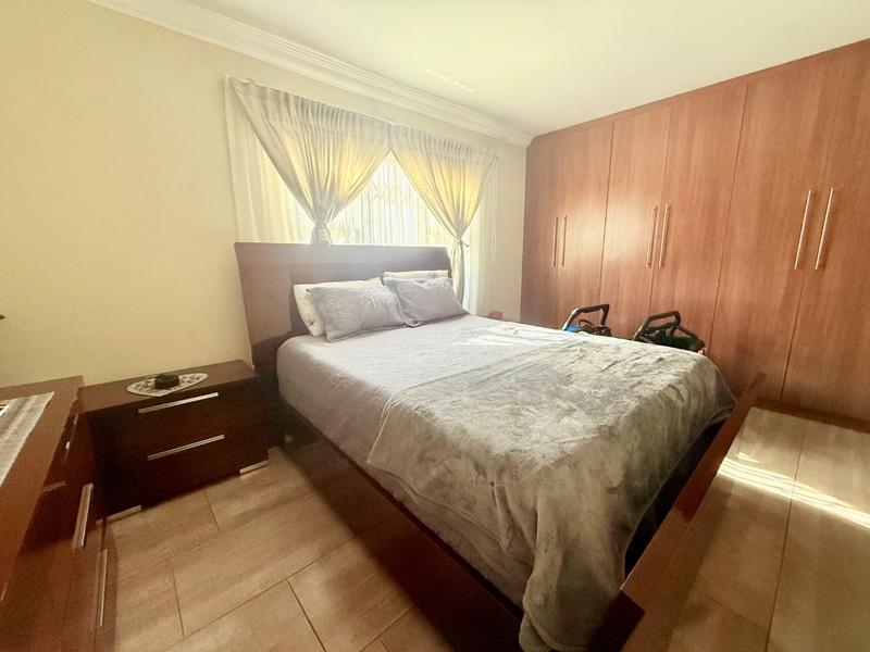 3 Bedroom Property for Sale in Vanderbijlpark CE 4 Gauteng