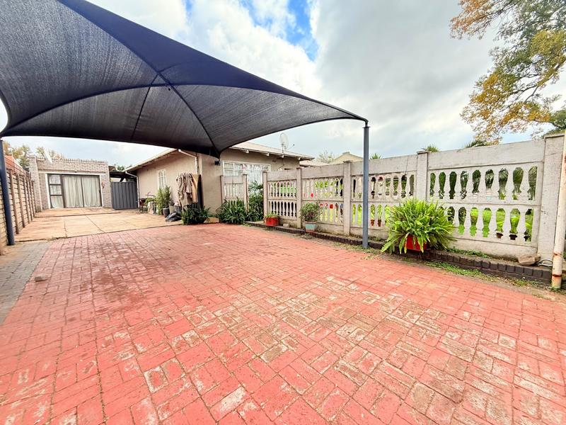 3 Bedroom Property for Sale in Vanderbijlpark CW 3 Gauteng