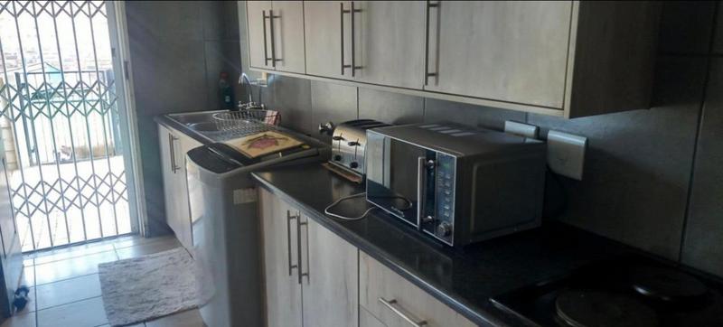 To Let 3 Bedroom Property for Rent in Elandspark Gauteng