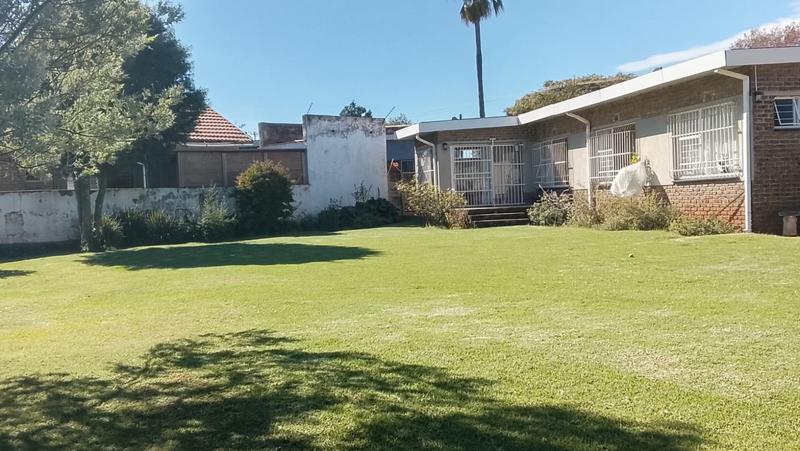 4 Bedroom Property for Sale in Greenhills Gauteng
