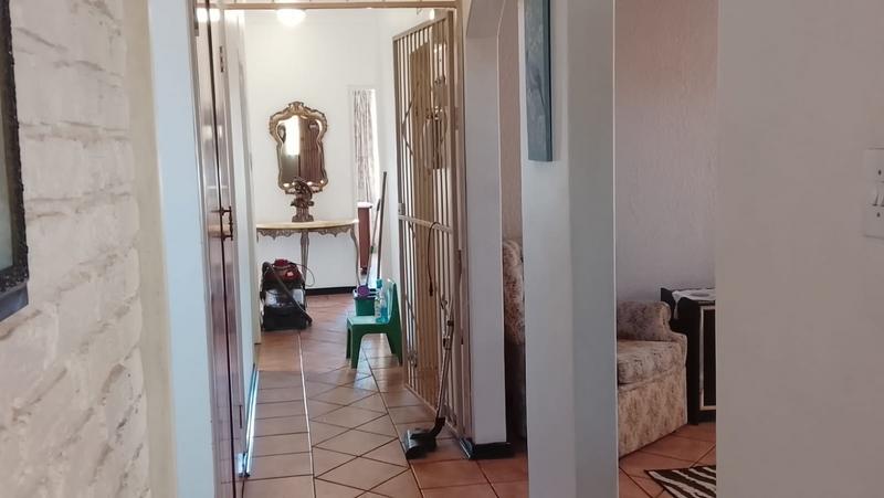 4 Bedroom Property for Sale in Greenhills Gauteng