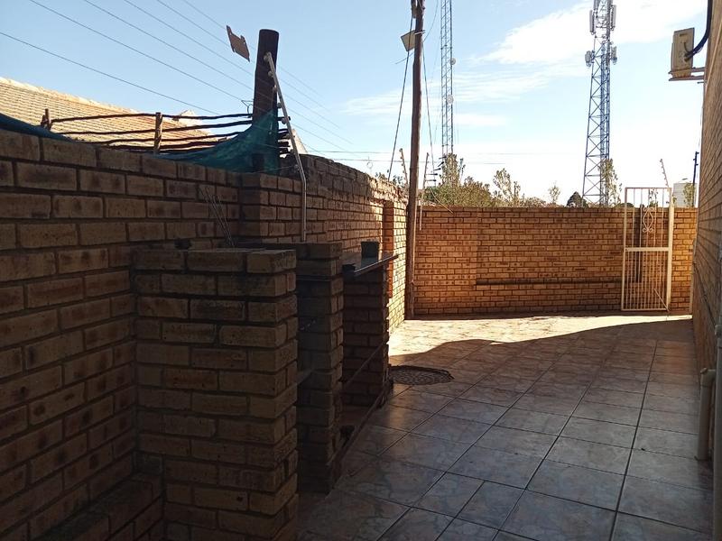 3 Bedroom Property for Sale in Greenhills Ext 3 Gauteng