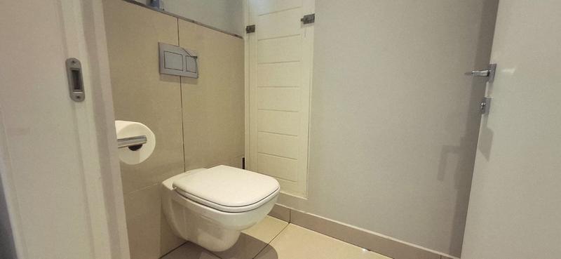 2 Bedroom Property for Sale in Dunkeld Gauteng