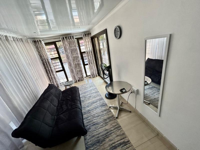 2 Bedroom Property for Sale in Vanderbijlpark Cw 6 Gauteng