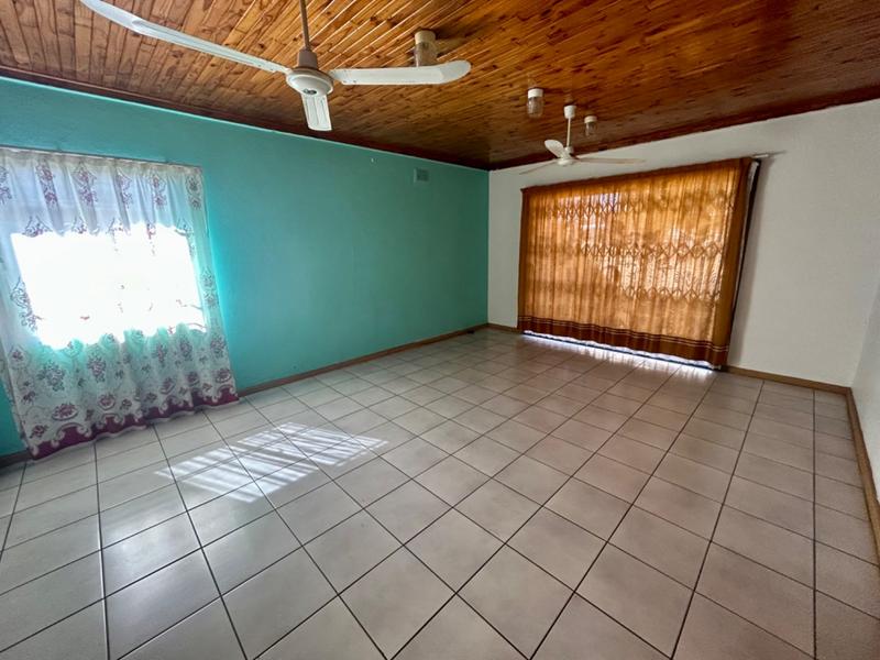 3 Bedroom Property for Sale in Vanderbijlpark Cw 6 Gauteng