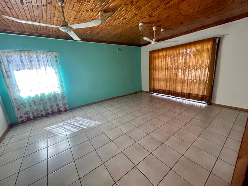 3 Bedroom Property for Sale in Vanderbijlpark Cw 6 Gauteng
