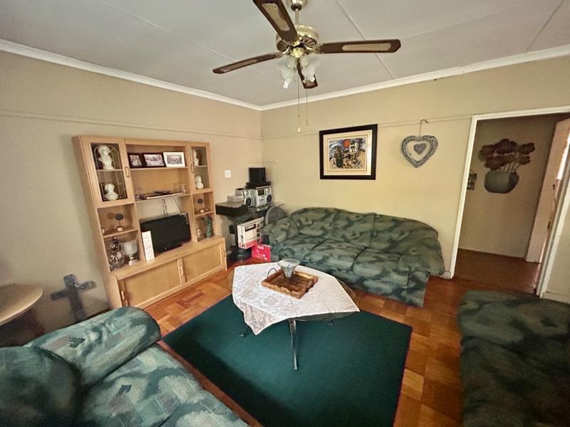 3 Bedroom Property for Sale in Vanderbijlpark Cw 6 Gauteng