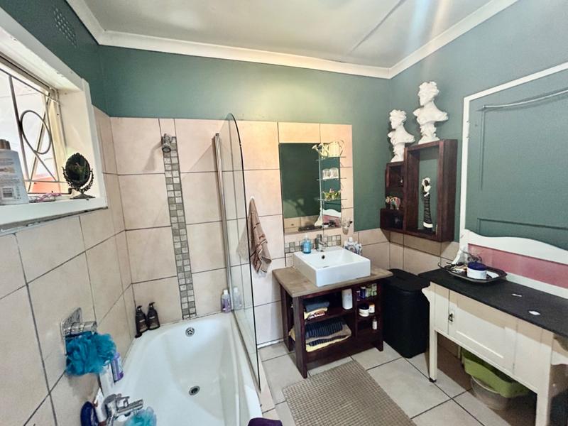 3 Bedroom Property for Sale in Vanderbijlpark Cw 6 Gauteng