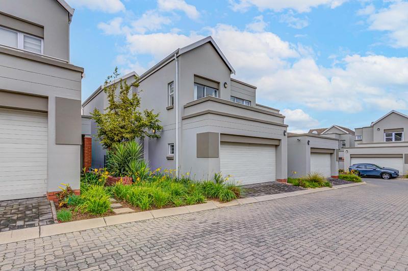3 Bedroom Property for Sale in Bryanston West Gauteng